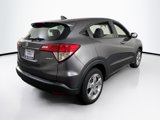 Used 2022 Honda HR-V LX image 5