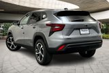New 2025 Chevrolet Trax RS image 3