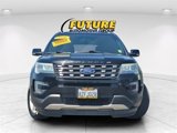 Used 2016 Ford Explorer XLT image 2