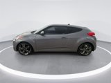 Used 2017 Hyundai Veloster Value Edition image 3