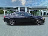 Used 2023 Chevrolet Malibu LT image 2