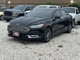 Used 2017 Ford Fusion SE w/ Equipment Group 201A image 3