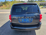Used 2013 Dodge Grand Caravan SXT w/ Rear Park Assist Pkg image 4