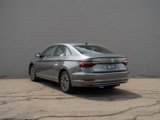 Used 2020 Volkswagen Jetta SE w/ SE Cold Weather Package image 3