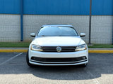 Used 2017 Volkswagen Jetta SEL image 2