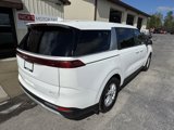 Used 2022 Kia Carnival LX image 3