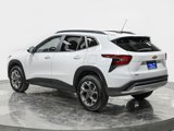 Used 2025 Chevrolet Trax LT w/ LT Convenience Package image 4