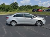 Used 2023 Toyota Corolla LE image 2