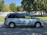 Used 2010 Toyota Sienna XLE Limited image 3