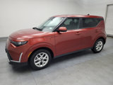 Used 2023 Kia Soul LX w/ LX Technology Package image 2