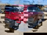 Used 2015 Jeep Cherokee Latitude w/ Comfort/Convenience Group image 2