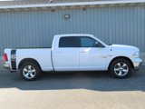Used 2019 RAM 1500 Classic SLT w/ Luxury Group image 2