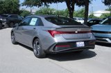 New 2025 Hyundai Elantra SEL image 4