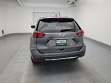 Used 2018 Nissan Rogue SV image 6