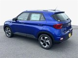 New 2025 Hyundai Venue SEL image 4