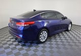 Used 2017 Kia Optima EX w/ Premium Package image 5