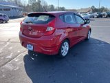 Used 2013 Hyundai Accent SE image 3