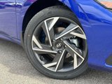 New 2025 Hyundai Elantra SEL image 6