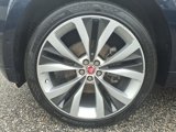 Used 2017 Jaguar F-PACE R-Sport image 5