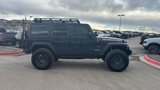 Used 2017 Jeep Wrangler Unlimited Rubicon w/ Cold Weather Group image 6