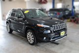 Used 2018 Jeep Cherokee Overland w/ Technology Group image 2