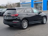 Used 2022 Chevrolet Equinox LS w/ LS Convenience Package image 4