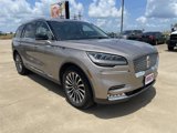 Used 2021 Lincoln Aviator Reserve w/ Elements Package Plus image 2