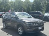 Used 2022 Jeep Compass Latitude w/ Sun and Sound Group image 2