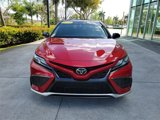 Used 2021 Toyota Camry XSE image 3