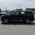 Used 2023 Nissan Rogue SL w/ SL Premium Package image 2
