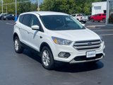 Used 2019 Ford Escape SE image 2
