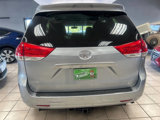 Used 2014 Toyota Sienna LE image 3