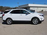 Used 2020 Chevrolet Equinox Premier image 2