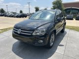 Used 2017 Volkswagen Tiguan Sport image 3