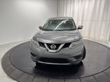 Used 2015 Nissan Rogue S image 2