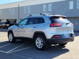 Used 2017 Jeep Cherokee Latitude w/ True North Edition image 5