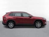 Used 2021 Toyota RAV4 LE image 2