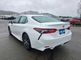 Used 2022 Toyota Camry SE image 3