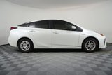 Used 2022 Toyota Prius L Eco image 2