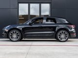 Used 2018 Porsche Macan Sport Edition image 2