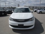 Used 2022 Chrysler Voyager LX image 2