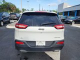 Used 2017 Jeep Cherokee Limited image 4