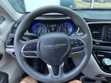 Used 2017 Chrysler Pacifica LX image 5
