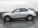 Used 2021 Chevrolet Equinox LT image 2