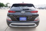 Used 2023 Hyundai Kona SE image 4