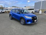 Used 2022 Nissan Kicks SV image 2
