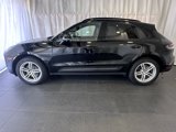 Certified 2022 Porsche Macan image 2
