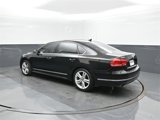 Used 2014 Volkswagen Passat 1.8T SEL Premium image 5
