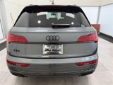 Used 2022 Audi Q5 e Premium Plus w/ Premium Plus Package image 3