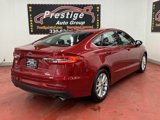 Used 2020 Ford Fusion SE image 2
